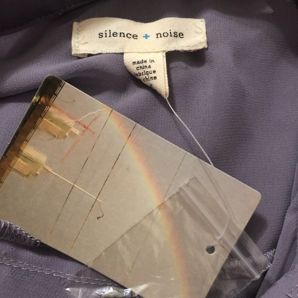 NWT ANTHROPOLOGIE SILENCE + NOISE Button Down Shirt Size M - Picture 7 of 7